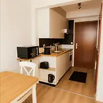Appartement Vue Imprenable Sur Les Alpes Et Parking Privé Gratuit *