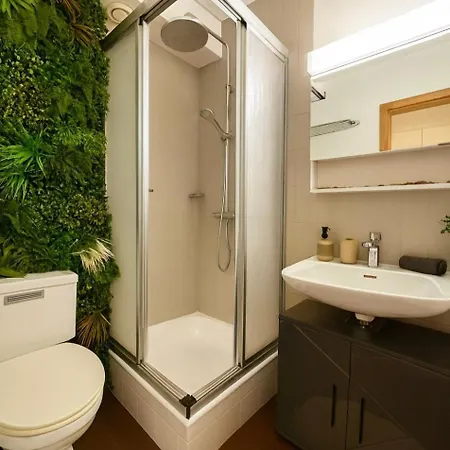 Vue Imprenable Sur Les Alpes Et Parking Prive Gratuit * クラン